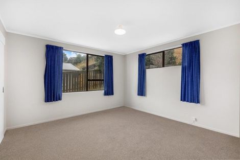 Photo of property in 21 Marne Grove, Waitangirua, Porirua, 5024