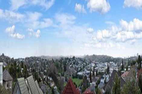 Photo of property in 126c Coronation Road, Hillcrest, Auckland, 0627