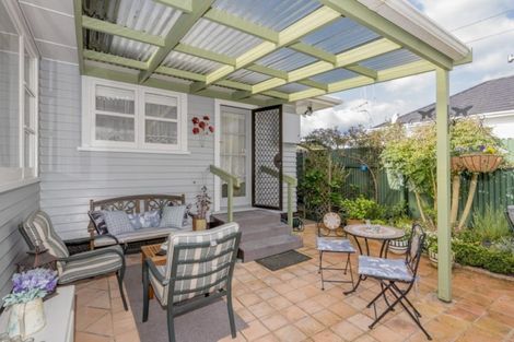 Photo of property in 4 Chester Street, Levin, 5510