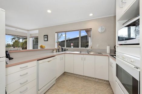 Photo of property in 43b Hukanui Road, Fairfield, Hamilton, 3214