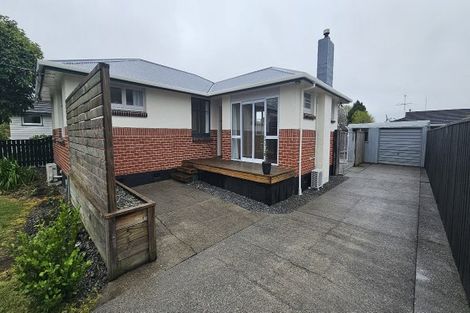 Photo of property in 23 Charles Street, Clouston Park, Upper Hutt, 5018
