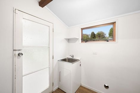 Photo of property in 60 Pulham Crescent, Queenwood, Hamilton, 3210