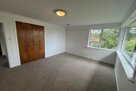 Photo of property in 11 Cumberland Street, Merrilands, New Plymouth, 4312