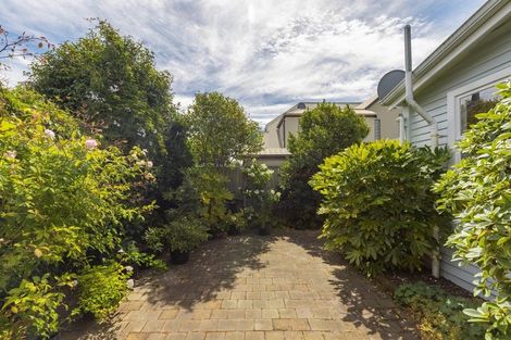 Photo of property in 25 Mays Road, St Albans, Christchurch, 8052