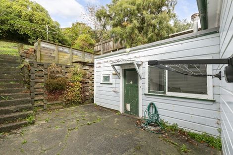 Photo of property in 37 Ribble Street, Island Bay, Wellington, 6023