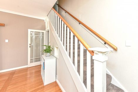 Photo of property in 85 Great North Road, Saint Johns Hill, Whanganui, 4501