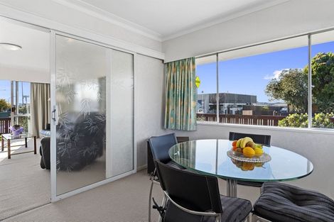 Photo of property in 2 Tupaea Place, Otumoetai, Tauranga, 3110