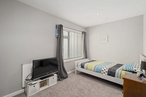 Photo of property in 75 Dalmore Way, Acacia Bay, Taupo, 3385