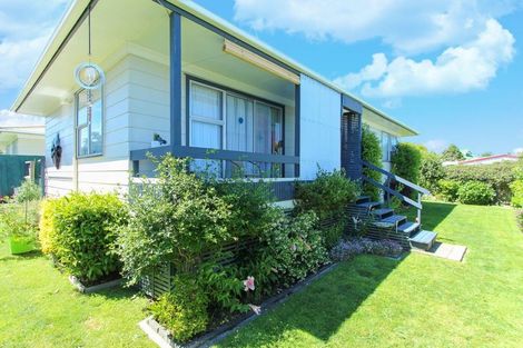 Photo of property in 21a Pohutukawa Drive, Owhata, Rotorua, 3010