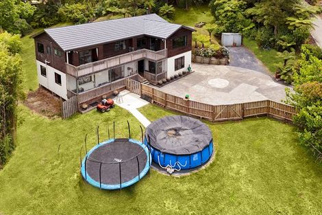 Photo of property in 2a Parklands Avenue, Swanson, Auckland, 0612