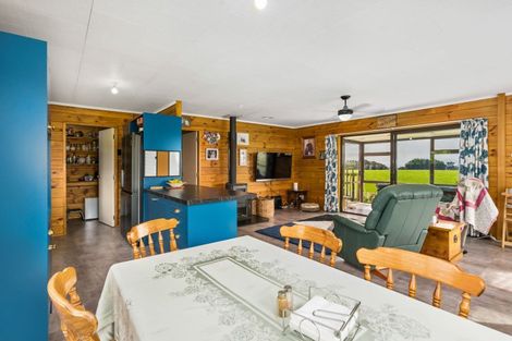 Photo of property in 37 London Street, Kimbolton, 4774