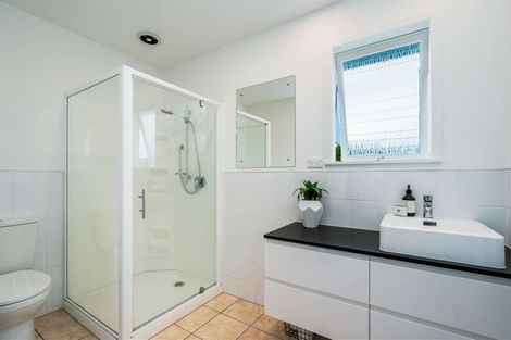 Photo of property in 35 Sorrento Street, Onerahi, Whangarei, 0110