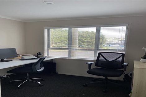 Photo of property in 182 Dawson Road, Flat Bush, Auckland, 2023
