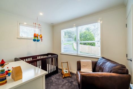 Photo of property in 45 Birkdale Road, Birkdale, Auckland, 0626