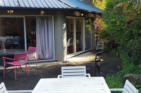 Photo of property in 3a Olwyn Place, Greenhithe, Auckland, 0632