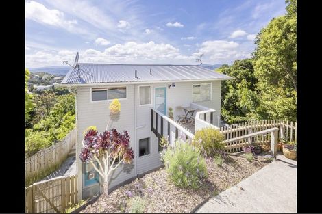 Photo of property in 4f Banksia Grove, Maungaraki, Lower Hutt, 5010