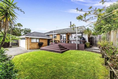 Photo of property in 2/12 Belmont Terrace, Milford, Auckland, 0620