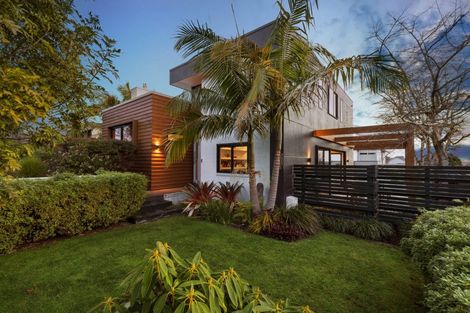 Photo of property in 5 Anselmi Ridge Road, Pukekohe, 2120