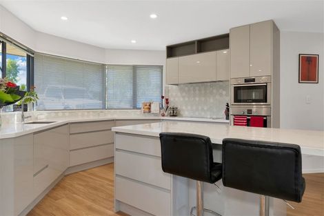 Photo of property in 66 Queens Avenue, Waikuku Beach, 7402