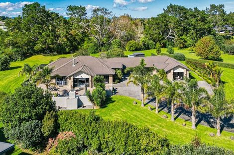 Photo of property in 8 Millbrook Drive, Waiuku, 2683