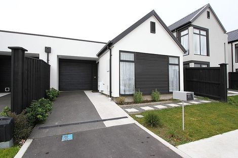 Photo of property in 77 Faringdon Boulevard, Rolleston, 7615
