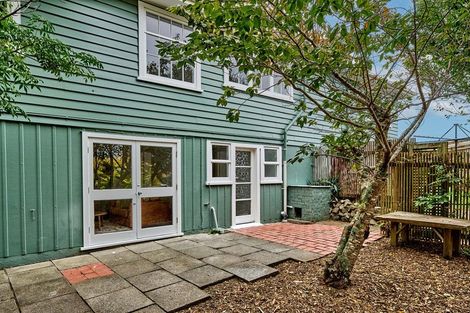 Photo of property in 14 Taupo Crescent, Plimmerton, Porirua, 5026