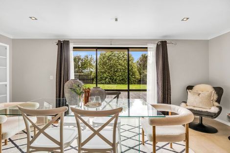Photo of property in 107 High Street, Oxford, 7430