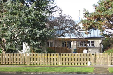 Photo of property in 480 Ruahine Street, Terrace End, Palmerston North, 4410