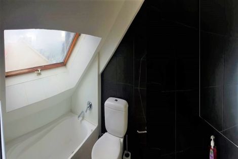 Photo of property in 2/15 Frederick Street, Te Aro, Wellington, 6011