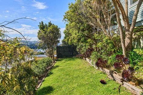 Photo of property in 133 Melbourne Road, Island Bay, Wellington, 6023