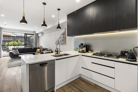 Photo of property in 25 Waterlily Street, Hobsonville, Auckland, 0616