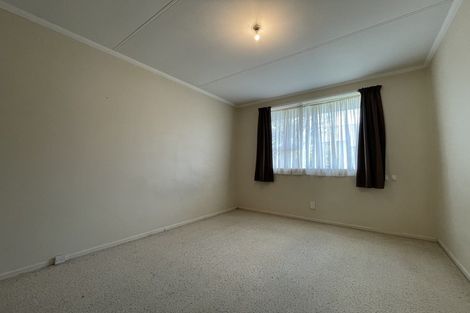 Photo of property in 2/105 Heretaunga Street, Palmerston North, 4414