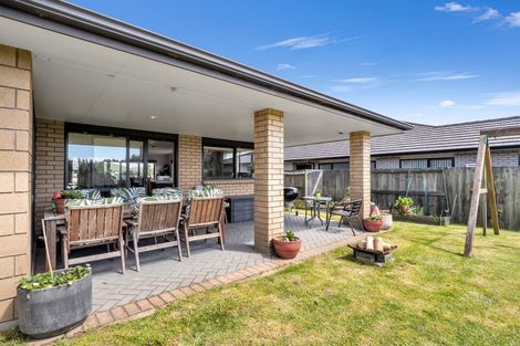 Photo of property in 15 Carroll Place, Owhata, Rotorua, 3010