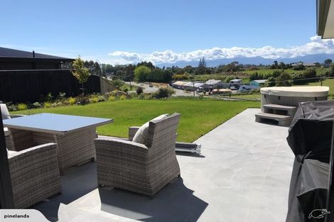 Photo of property in 11 Koi Crescent, Mapua, 7005