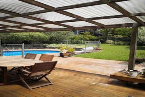 Photo of property in 21 St Ives Terrace, Mairangi Bay, Auckland, 0630