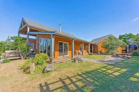 Photo of property in 516 Fordyce Road, South Head, Helensville, 0874