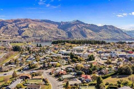 Photo of property in 3 Mount Iron Drive, Wanaka, 9305