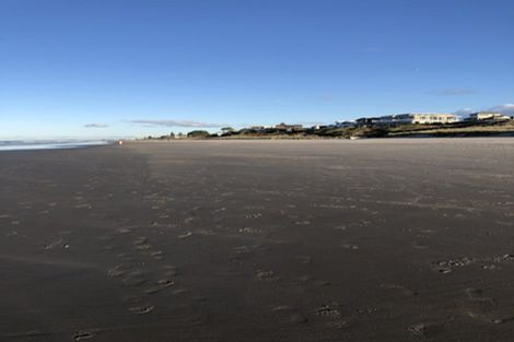 Photo of property in 222a Oceanbeach Road, Mount Maunganui, 3116