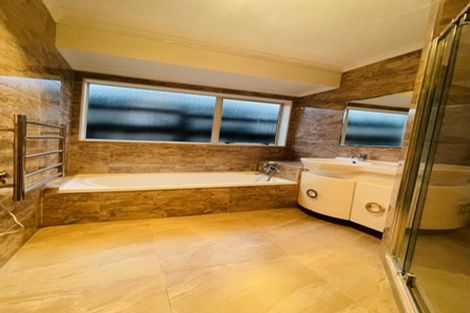 Photo of property in 1/9 Harrison Road, Mount Wellington, Auckland, 1060