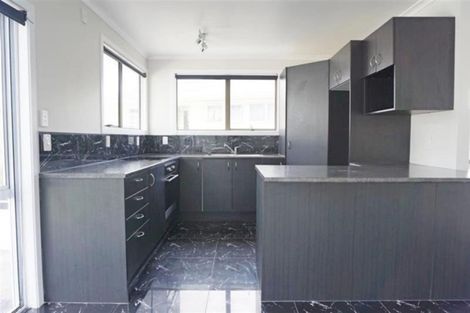 Photo of property in 21 Poutini Place, Manurewa, Auckland, 2102