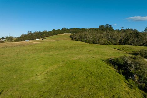 Photo of property in 21 Doel Road, Awanui, 0486