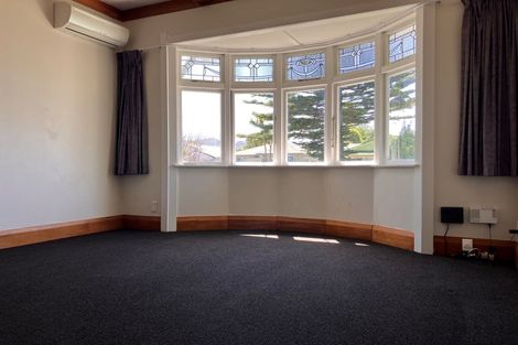 Photo of property in 8a Heath Grove, Waiwhetu, Lower Hutt, 5010