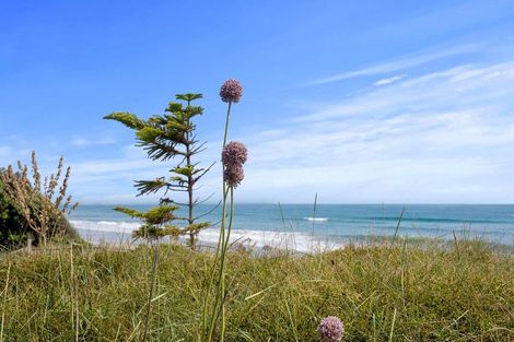 Photo of property in 285 Pukehina Parade, Pukehina, 3189