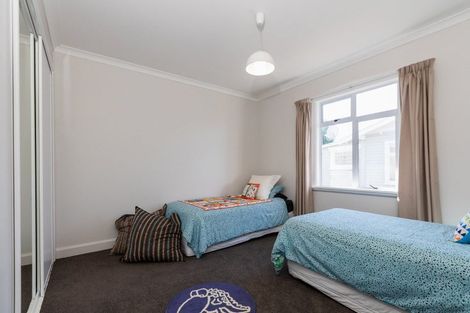 Photo of property in 92 Tukapa Street, Westown, New Plymouth, 4310