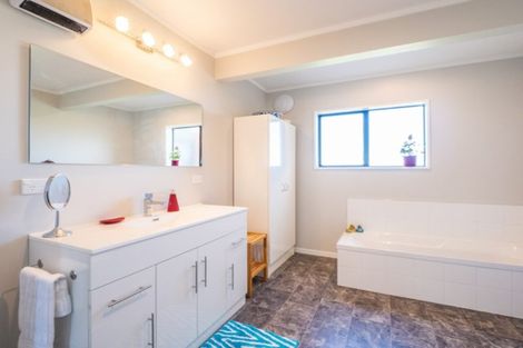 Photo of property in 326 Highcliff Road, Highcliff, Dunedin, 9013