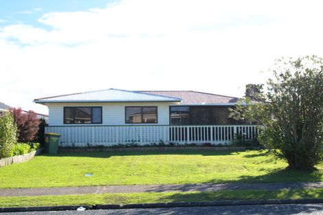 Photo of property in 27 Cheviot Street, Mangere East, Auckland, 2024