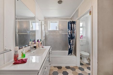 Photo of property in 31 Nicholson Street, Forbury, Dunedin, 9012