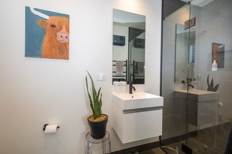 Photo of property in 36 Obelisk Street, Wanaka, 9305