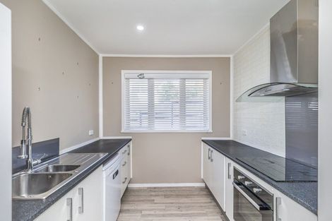 Photo of property in 31 Kawiu Road, Levin, 5510