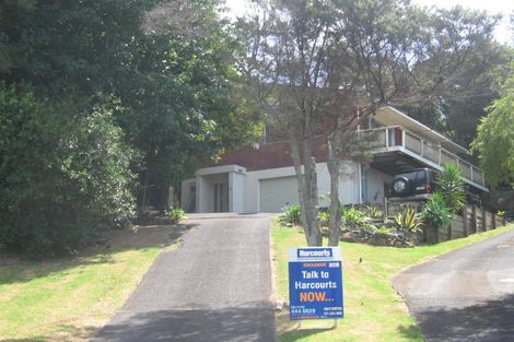 Photo of property in 94 Ayton Drive, Totara Vale, Auckland, 0629